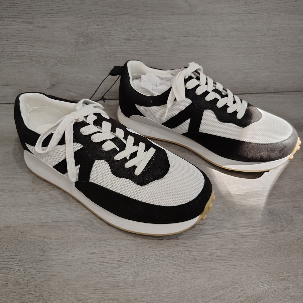Torrid Black and White Women's Sneakers